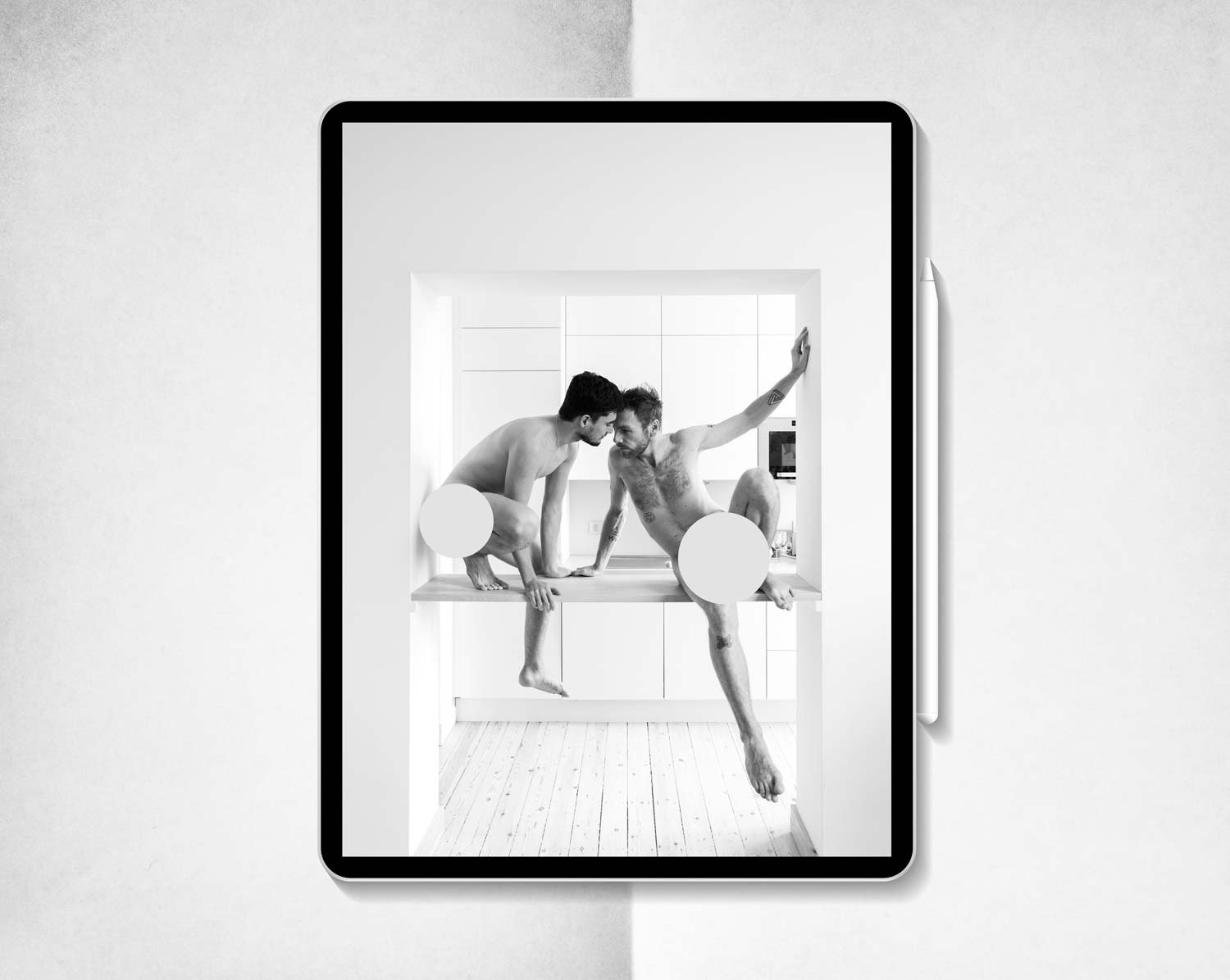 MAGACINQ No.2 Alexis & Karim – Nu Artistique | Studio5th - Image 6